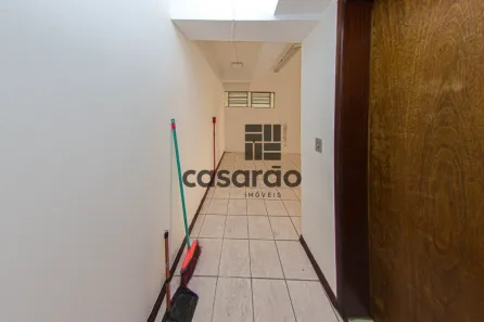 Loja / Salão / Ponto Comercial à venda, 56m² no Bonfim, Santa Maria