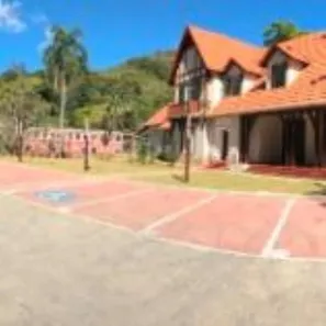 Loja / Salão / Ponto Comercial à venda, 30m² no Quarteirão Brasileiro, Petrópolis