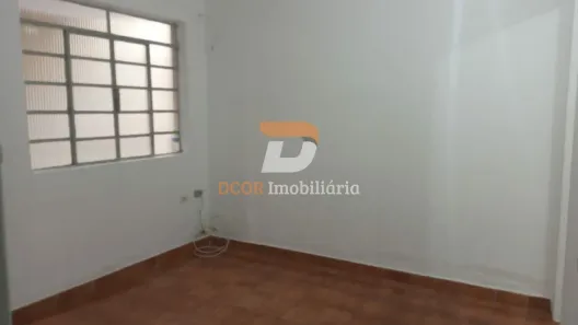 Casa com 2 Quartos para alugar, 47m² no Campanário, Diadema