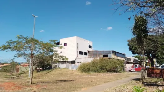 Prédio Inteiro à venda, 400m² no Sobradinho, Brasília