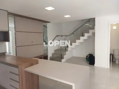 Sobrado com 3 Quartos à venda, 108m² no Niterói, Canoas