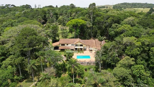 Fazenda / Sítio / Chácara com 8 Quartos à venda, 600m² no Campo Verde, Ibiúna