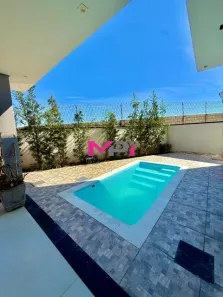 Casa de Condomínio com 4 Quartos para alugar, 283m² no , Cabreúva