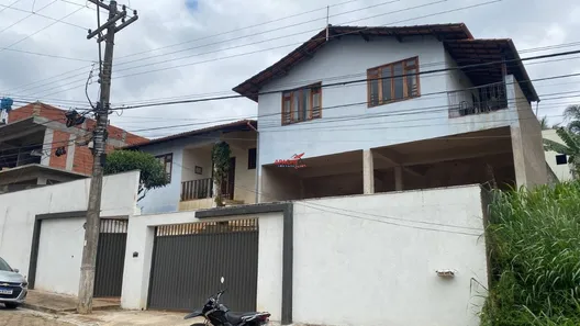 Casa de Condomínio com 4 Quartos à venda, 380m² no Inconfidência, Viçosa