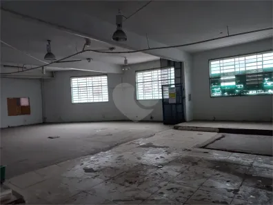 Prédio Inteiro para alugar, 750m² no Jaguaré, São Paulo