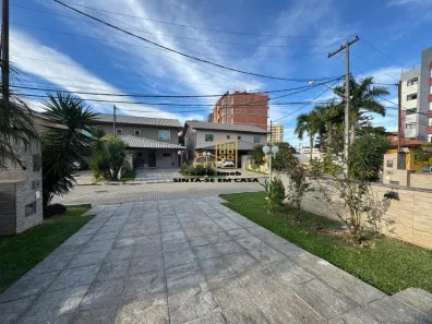 Casa de Condomínio com 3 Quartos para alugar, 90m² no Liberdade, Resende