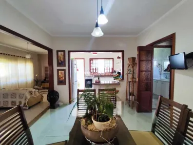 Casa com 3 Quartos para venda ou aluguel, 200m² no Giardino D' Itália, Itatiba