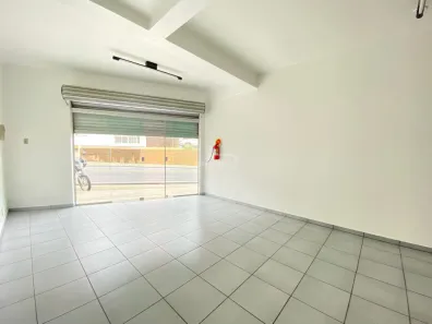 Conjunto Comercial / Sala para alugar, 35m² no Água Verde, Blumenau