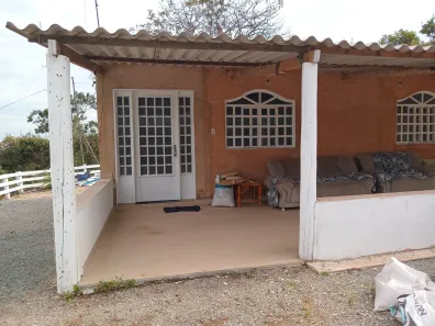 Fazenda / Sítio / Chácara com 2 Quartos à venda, 37000m² no Brazlândia, Brasília