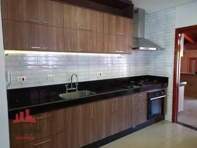 Fazenda / Sítio / Chácara com 3 Quartos para alugar, 250m² no Chácara Lucília, Americana