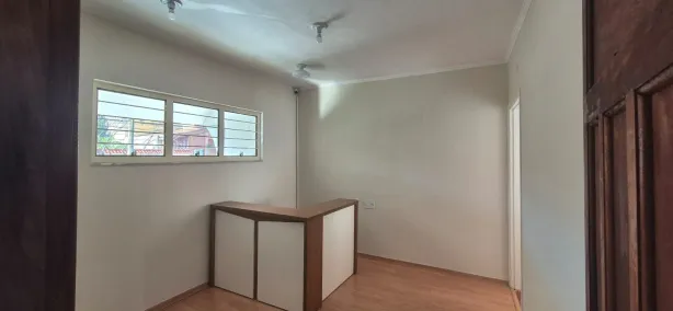 Casa Comercial com 3 Quartos para alugar, 200m² no Vila Independência, Sorocaba