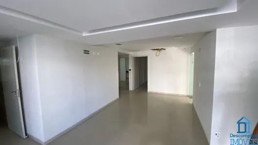 Loja / Salão / Ponto Comercial com 15 Quartos para alugar, 400m² no Casa Caiada, Olinda