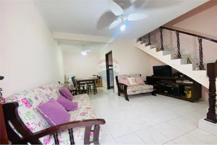 Casa de Condomínio com 2 Quartos para alugar, 65m² no Jardim Las Palmas, Guarujá