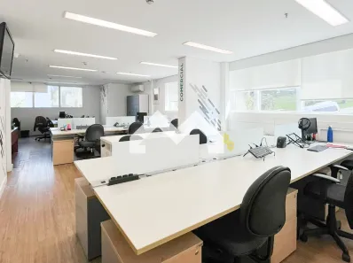 Conjunto Comercial / Sala com 3 Quartos à venda, 120m² no Vila da Serra, Nova Lima