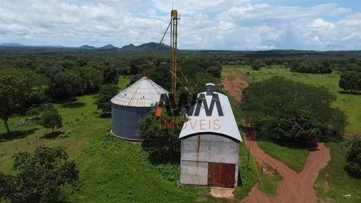 Fazenda / Sítio / Chácara à venda, 285000000m² no , Paranã