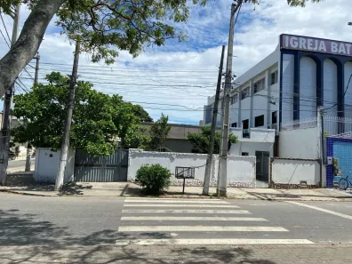 Casa Comercial com 3 Quartos à venda, 190m² no Parque Aurora, Campos dos Goytacazes