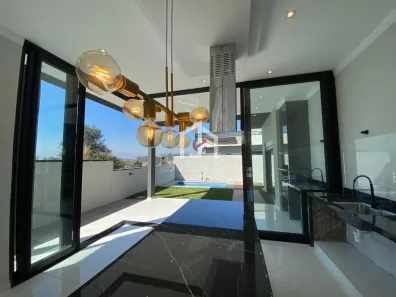 Casa de Condomínio com 3 Quartos à venda, 210m² no Loteamento Residencial Reserva dos Lagos, Pindamonhangaba