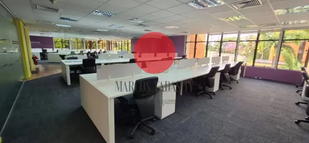 Andar / Laje corporativa para alugar, 550m² no Green Valley Alphaville, Barueri
