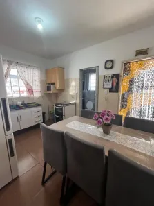 Casa com 6 Quartos à venda, 250m² no Jardim Alto Alegre (São Rafael), São Paulo