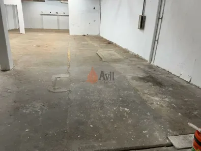Casa Comercial para venda ou aluguel, 600m² no Jardim São Vicente, Embu das Artes