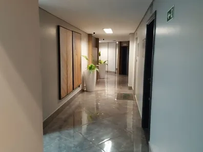 Conjunto Comercial / Sala para alugar, 43m² no Zona 01, Maringá