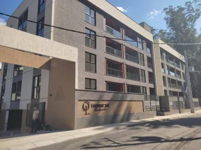 Apartamento com 3 Quartos à venda, 80m² no Corrêas, Petrópolis