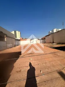 Terreno / Lote / Condomínio para alugar, 448m² no Saúde, Rio Claro