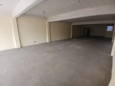 Andar / Laje corporativa para alugar, 200m² no Centro, Duque de Caxias