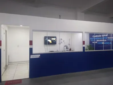 Casa Comercial à venda, 299m² no Bingen, Petrópolis