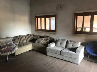 Fazenda / Sítio / Chácara com 4 Quartos à venda, 314m² no Patuzzo, Ibiporã