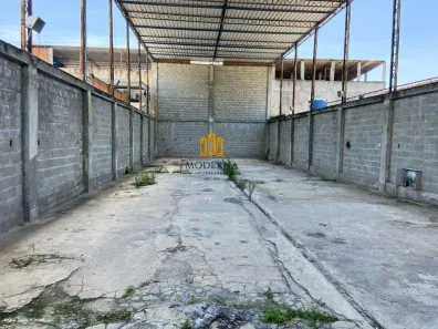 Galpão / Depósito / Armazém à venda, 300m² no Juscelino, Mesquita