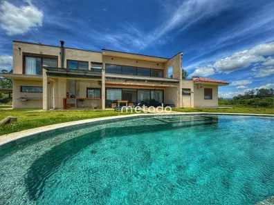 Fazenda / Sítio / Chácara com 4 Quartos à venda, 360m² no Parque Agrinco, Guararema
