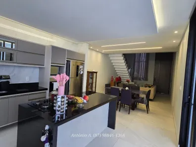 Casa de Condomínio com 4 Quartos à venda, 200m² no Jatobá, Petrolina