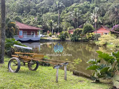 Fazenda / Sítio / Chácara com 4 Quartos à venda, 515m² no Cantagalo, Guapimirim