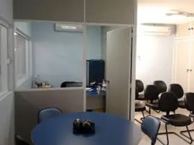 Galpão / Depósito / Armazém para venda ou aluguel, 527m² no Centro, Camaçari