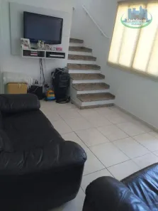 Casa de Condomínio com 2 Quartos à venda, 117m² no Balneario Verde Mar, Mongaguá