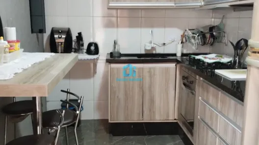 Sobrado com 2 Quartos à venda, 127m² no Guarituba, Piraquara
