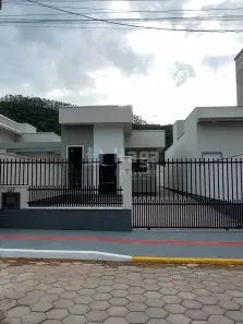 Casa com 3 Quartos à venda, 77m² no Nova Trento, Nova Trento