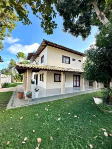 Casa de Condomínio com 4 Quartos para alugar, 420m² no Busca Vida (Abrantes), Camaçari