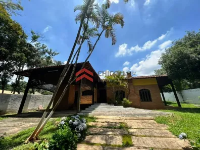 Fazenda / Sítio / Chácara com 4 Quartos à venda, 245m² no Los Álamos, Vargem Grande Paulista