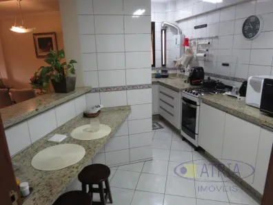 Apartamento com 2 Quartos para alugar, 69m² no Ahú, Curitiba