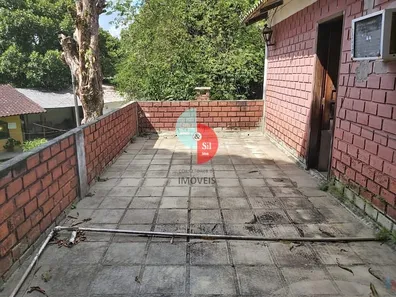 Fazenda / Sítio / Chácara com 7 Quartos à venda, 250m² no Citrolândia, Guapimirim