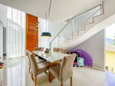 Casa de Condomínio com 3 Quartos à venda, 106m² no Bom Retiro, Teresópolis