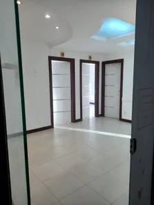 Conjunto Comercial / Sala para alugar, 25m² no Vilas do Atlântico, Lauro de Freitas