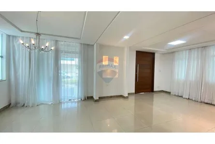Casa de Condomínio com 3 Quartos à venda, 275m² no Aeroporto, Aracaju