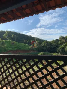 Fazenda / Sítio / Chácara com 4 Quartos para alugar, 10m² no , Caeté