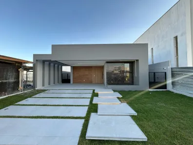 Casa de Condomínio com 3 Quartos à venda, 143m² no Universitário, Caruaru