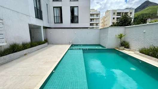 Apartamento com 2 Quartos à venda, 84m² no Corrêas, Petrópolis