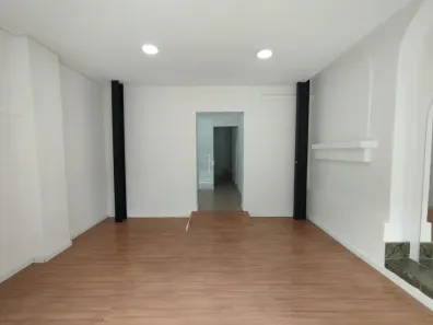 Loja / Salão / Ponto Comercial para alugar, 36m² no Centro, Curitiba