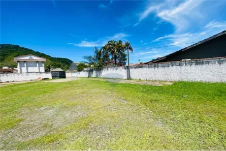 Terreno / Lote / Condomínio com 1 Quarto à venda, 1139m² no Guaiúba, Guarujá